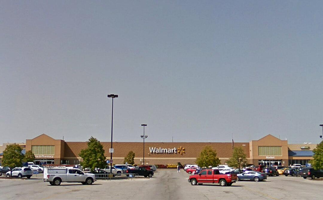Young Man Shocks Older Veteran, Other Shoppers at Iowa Walmart