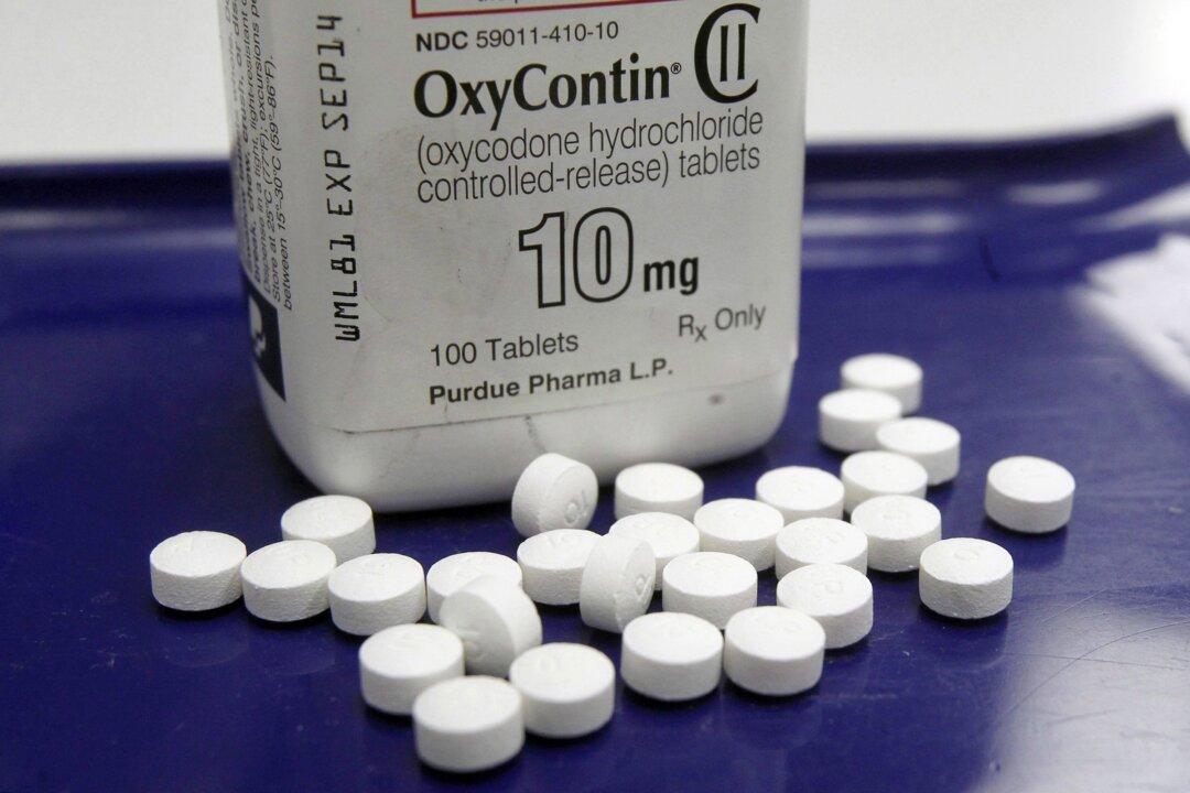 Time for Ottawa to Stand up to Purdue Pharma, Say Physicians