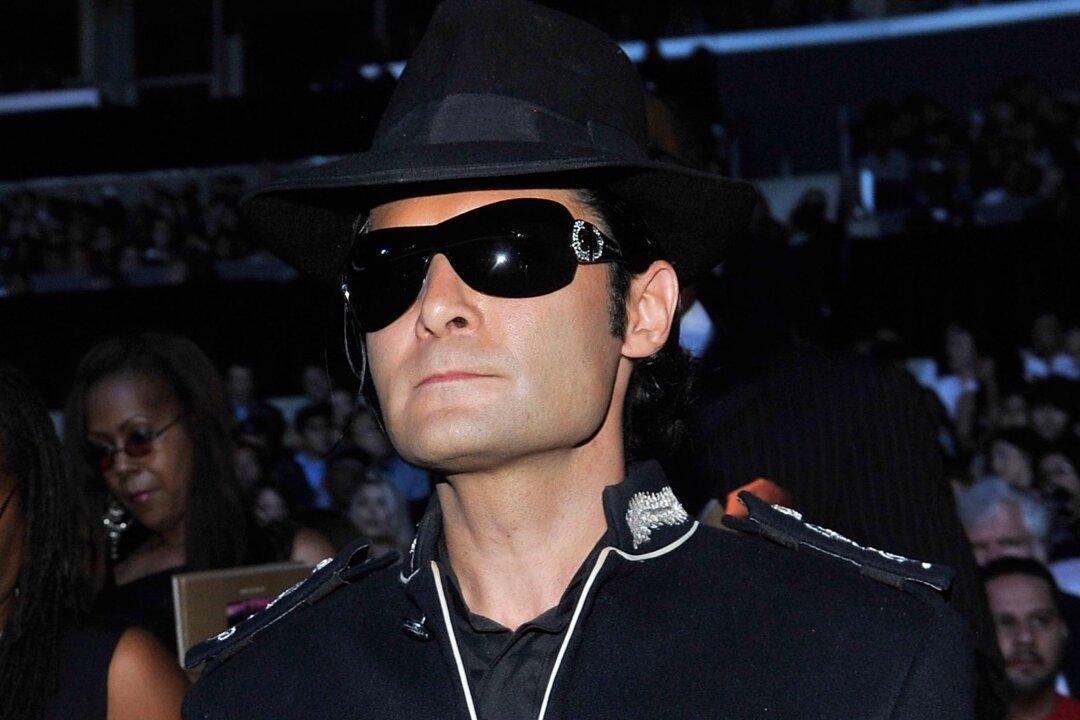 Corey Feldman Claims He Was Stabbed, Shows Photos From Hospital Bed