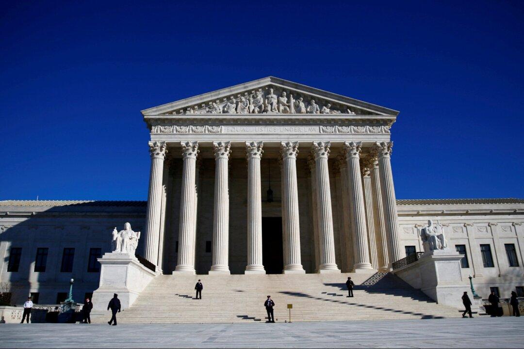 Supreme Court Agrees to Hear Cable-Access TV Case That May Affect Social-Media Giants