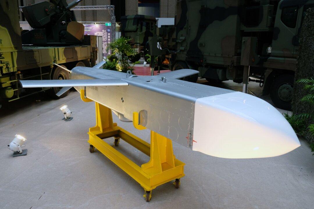 Calls Grow for Selling Offensive Weapons to Taiwan