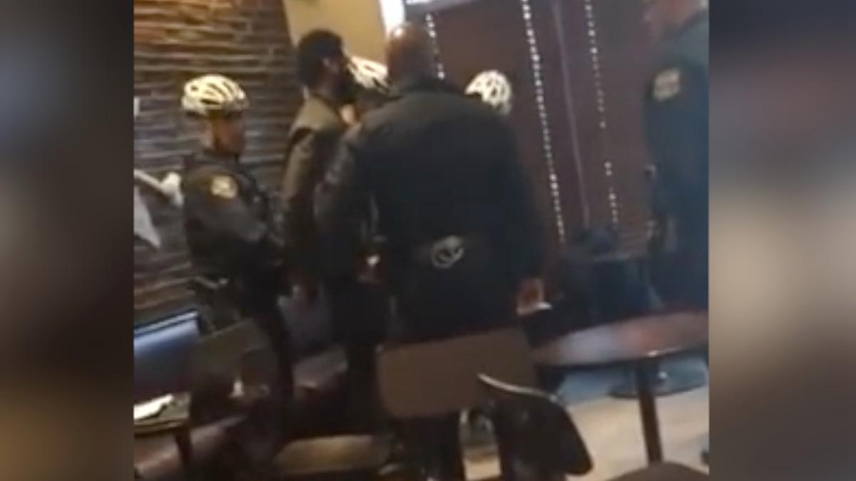 Starbucks CEO to Meet With Black Men Arrested at Philadelphia Store