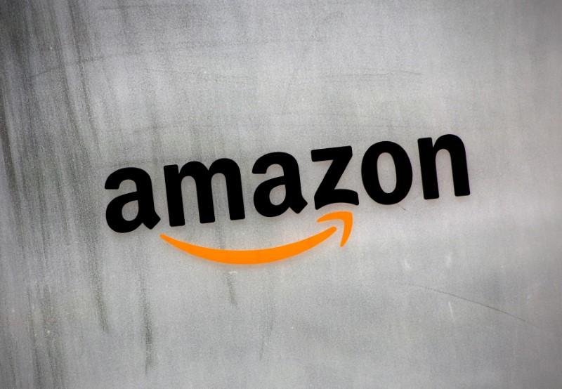 Prime Hike Gives Amazon Warchest for Fight Over Postal Costs