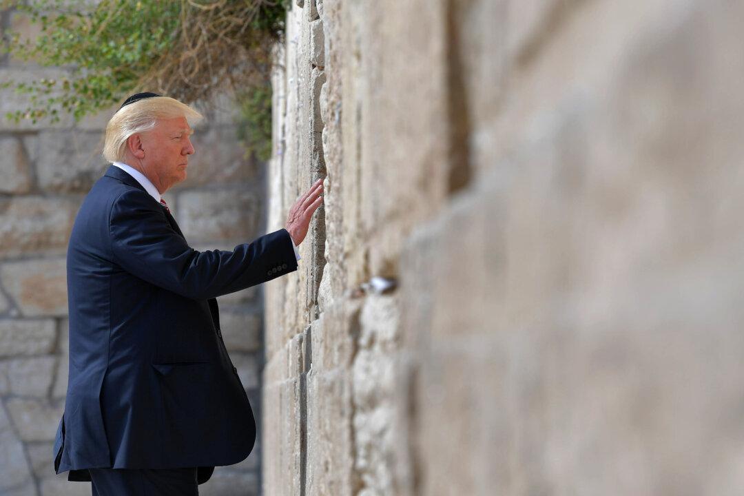 Jerusalem to Name City Square in Trump’s Honor