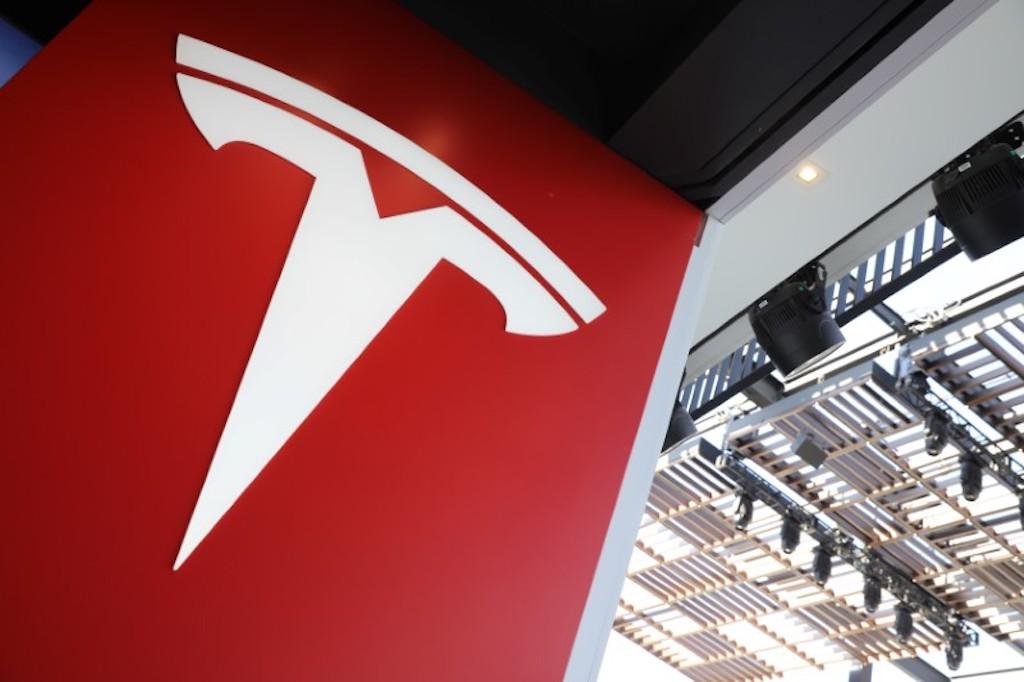 Tesla Starts Hiring for New $2 Billion Shanghai Plant
