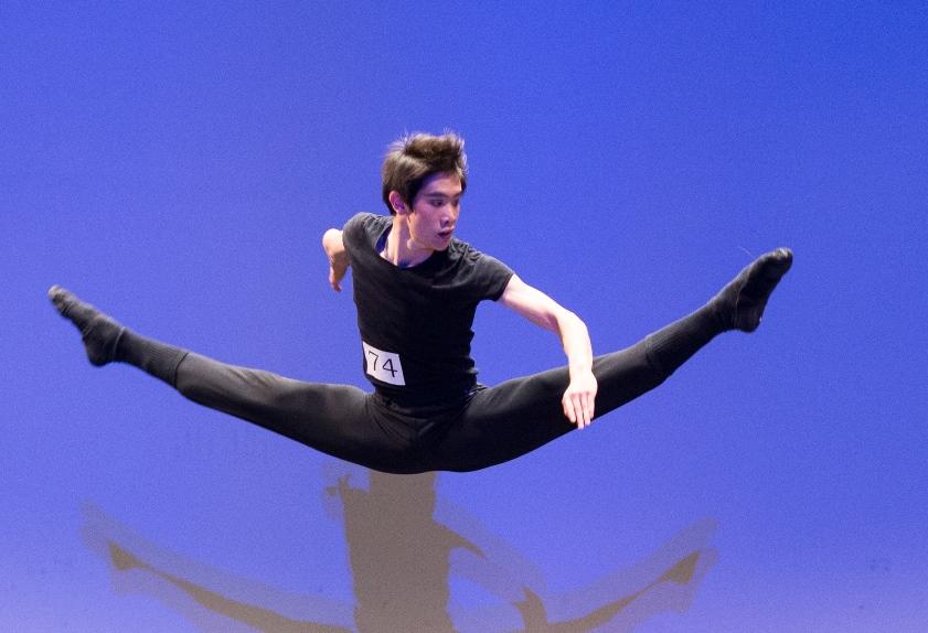 Artist Profile: Piotr Huang