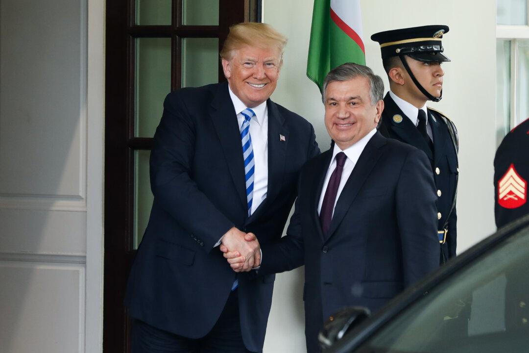 Trump Meets With Uzbek Leader at the White House
