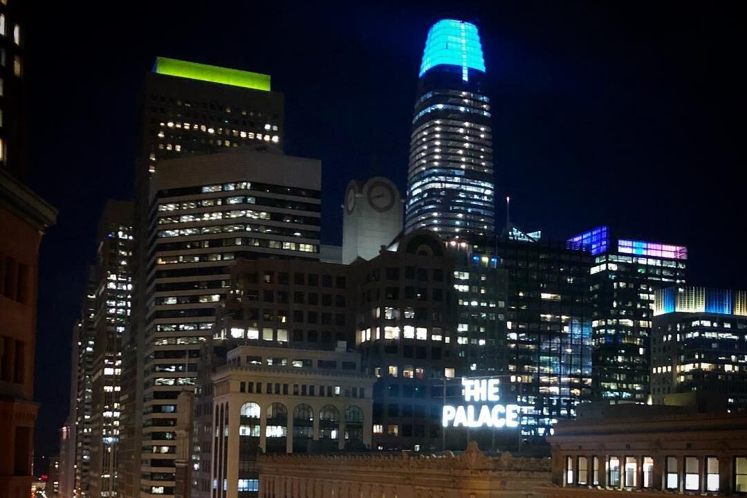 San Francisco Sight: Salesforce Tower Lights Up the Night