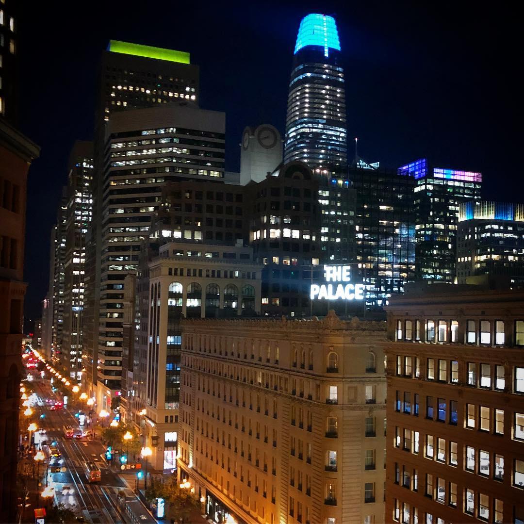 San Francisco Sight: Salesforce Tower Lights Up the Night