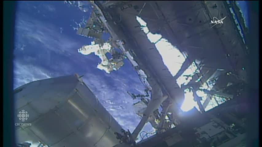 Space Investors Urged to Get Their Heads in the Clouds