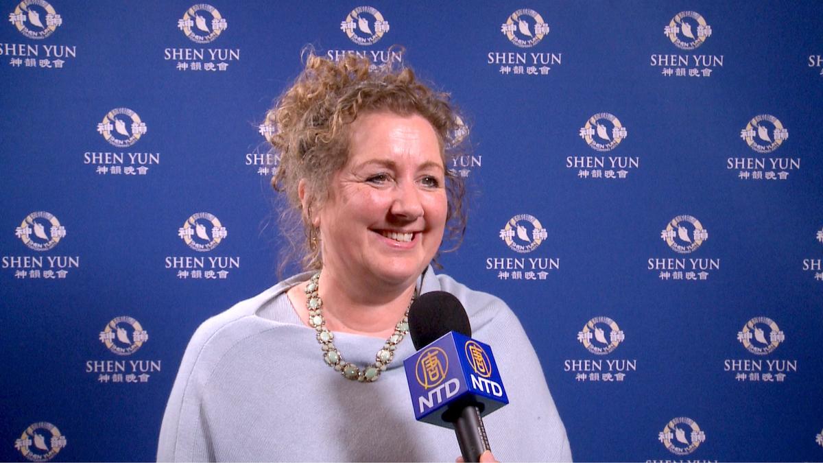 Charity Founder Amazed by Shen Yun