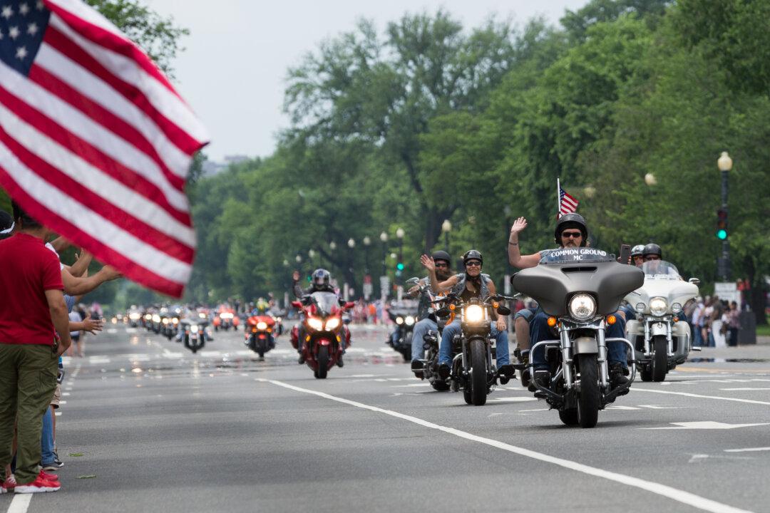Photos: Rolling Thunder’s Memorial Holiday Ride Through Washington