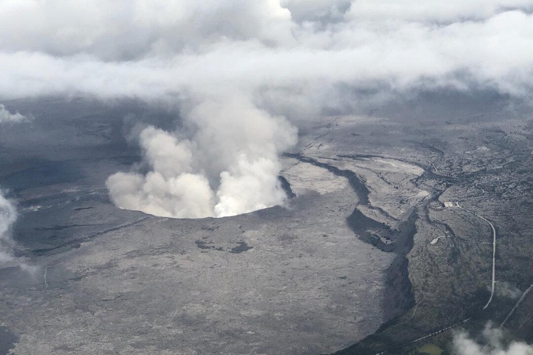 Mandatory Evacuation Ordered as Hawaii Eruption Hits Four-Week Mark