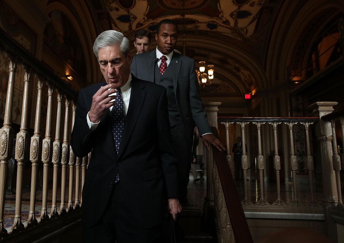 Mueller Team Faces Conflicts of Interest as Evidence Points at FBI, DOJ, Clinton