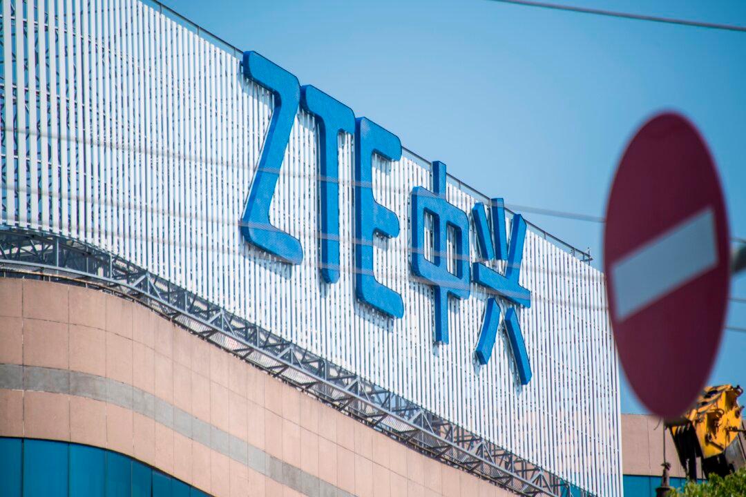 Even With New Deal, ZTE Is Damaged Goods