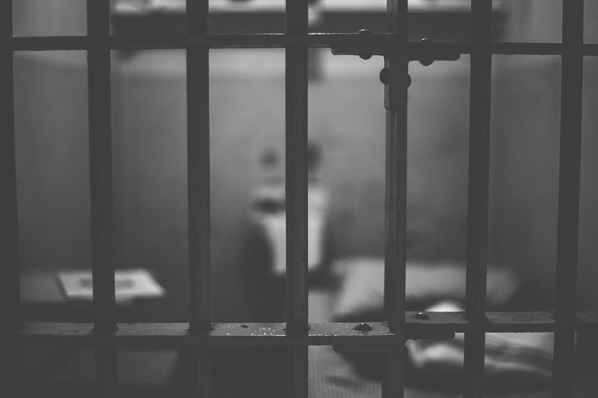 Prison Guards Indicted For Beating and Killing a 65-year-old Inmate Without Justification