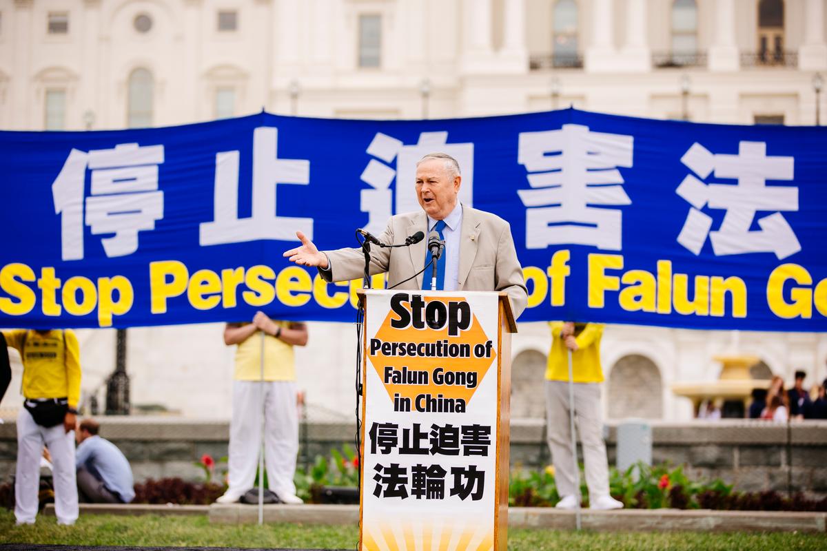 Rep. Dana Rohrabacher (R-Calif.) addresses a rally of 5,000 Falun Gong practitioners and calls for an end to the persecution of Falun Gong in China, in Washington on June 20, 2018. (Edward Dye/Epoch Times)