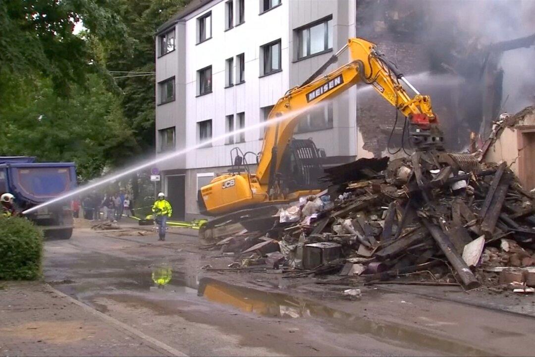 25 Injured in Germany Apartment Blast