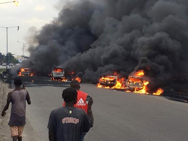 9 Killed, 4 Injured in Nigeria Oil Tanker Fire