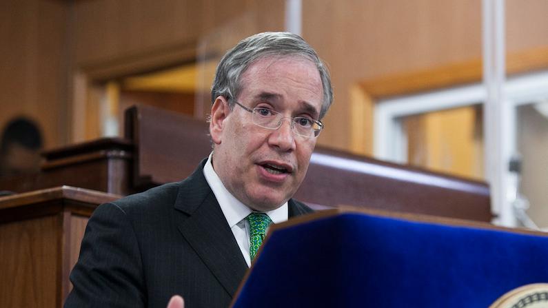 Comptroller to Investigate Agencies Involved in NYC Lead Scandal