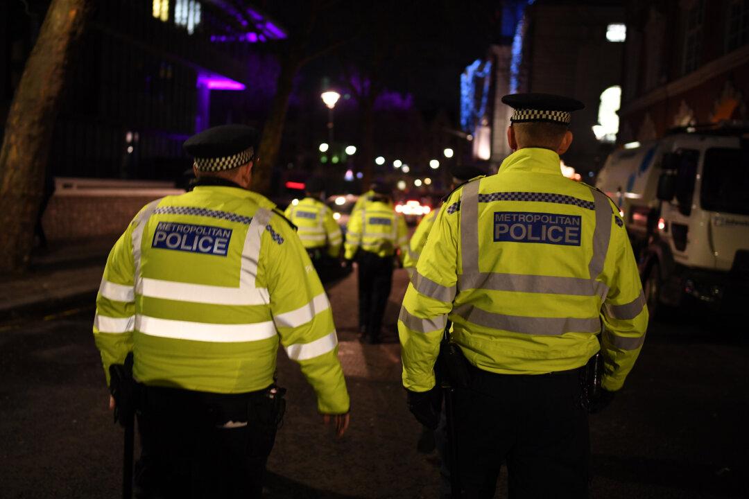 Arrest After 15-Year-Old Fatally Stabbed Outside UK School