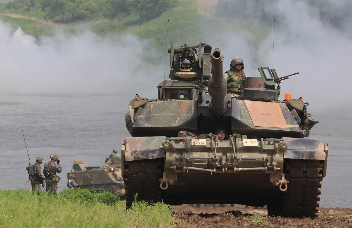 Taiwan Will Buy US M1A2 Abrams Tanks to Counter Beijing’s Invasion Threat