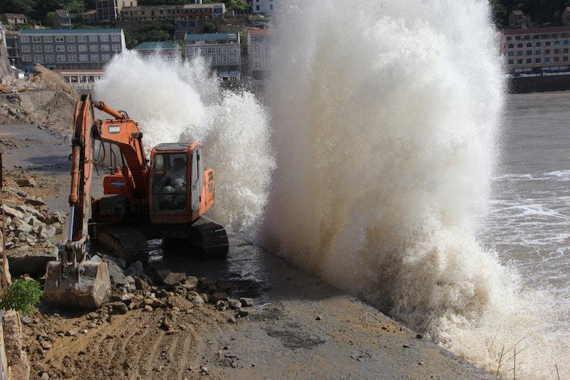 Flights Canceled as Taiwan Battens Down for Powerful Typhoon
