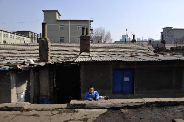 China’s Policies to Encourage Couples to Have Second Child Criticized by Netizens