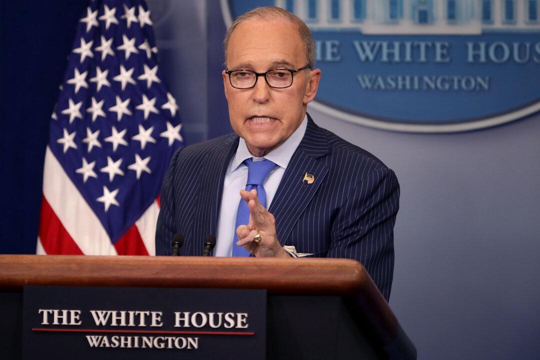 US Invites China to Trade Talks as Tariffs Loom