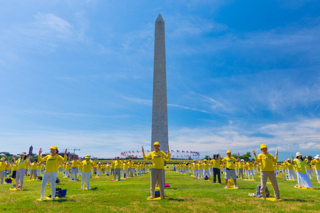 Under a Bright Sky, a Call to End a Dark Persecution