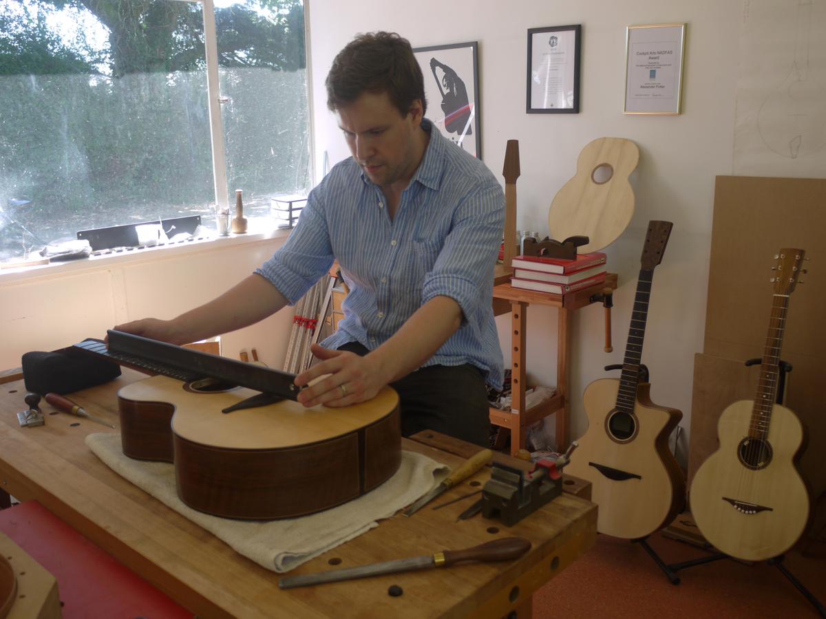 A Traditional Luthier’s Tale: From Tree Trunk to Guitar
