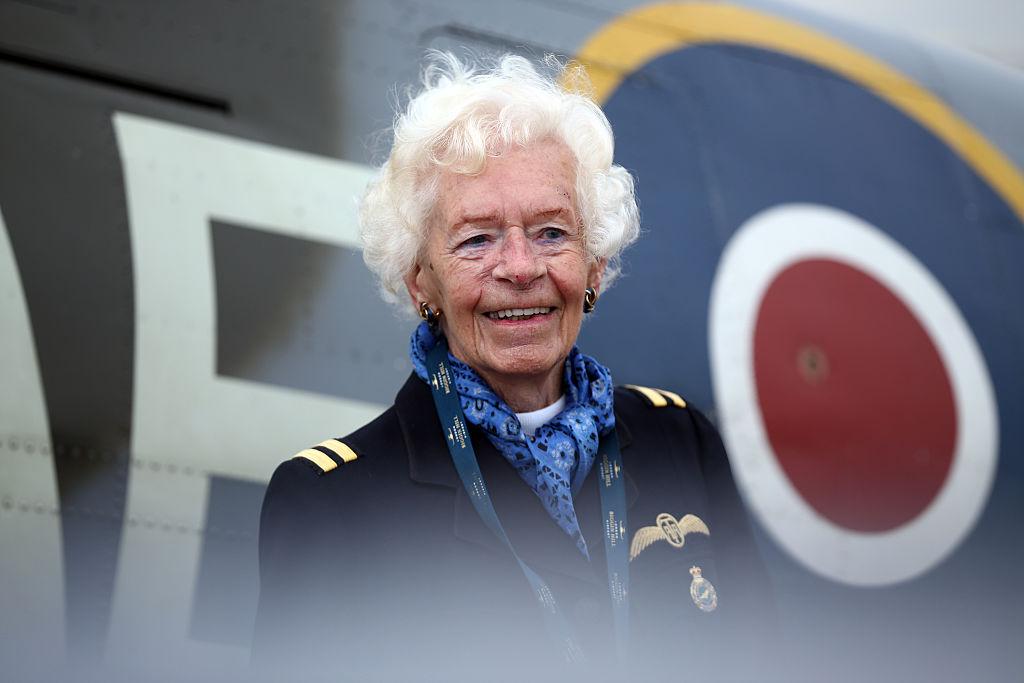 World War ll Pilot Mary Ellis Dies at Age 101
