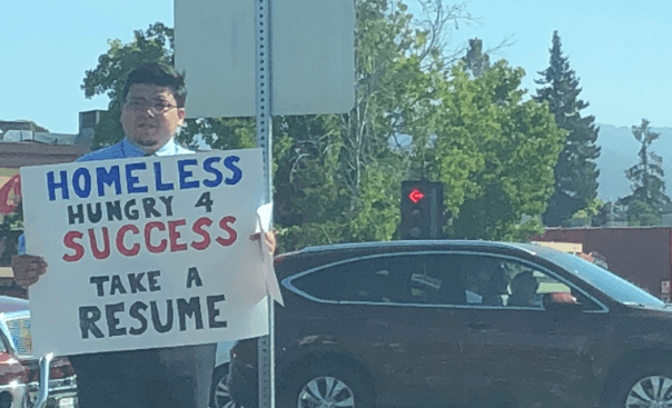 Homeless Man Hands Out Resume on Street, Receives Hundreds of Job Offers
