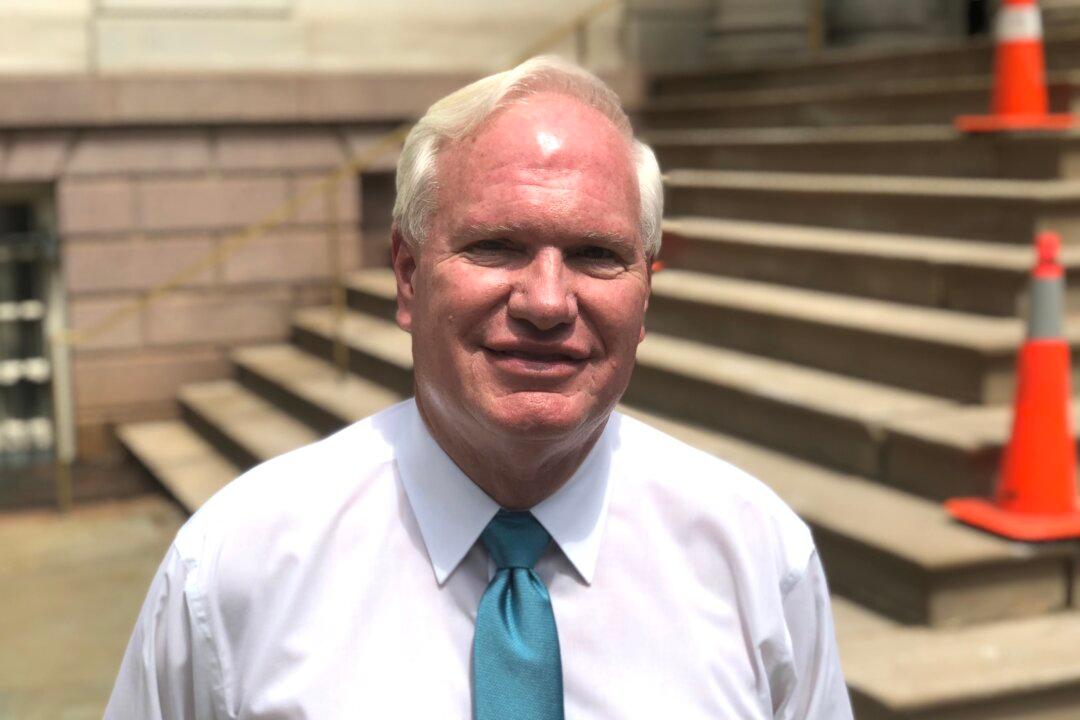 Incumbent State Sen. Tony Avella Says It’s a ‘Disgrace’ Liu Is Running Again