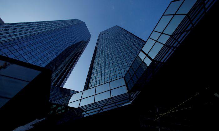 Deutsche Bank Extends Quarterly Profit Streak but Ukraine Clouds Outlook