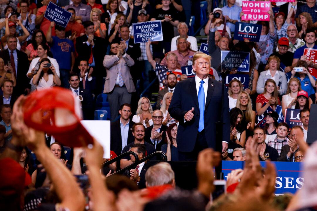 Trump Disparages Media During Pennsylvania Rally