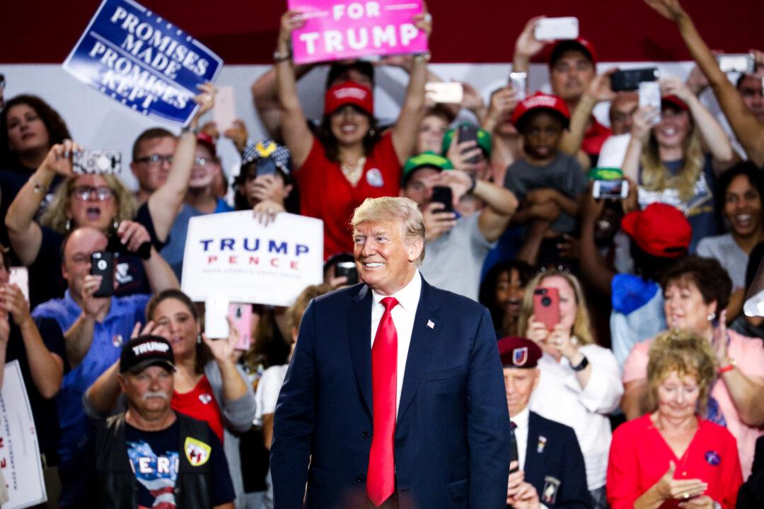 In Photos: Trump Rally in Lewis Center, Ohio