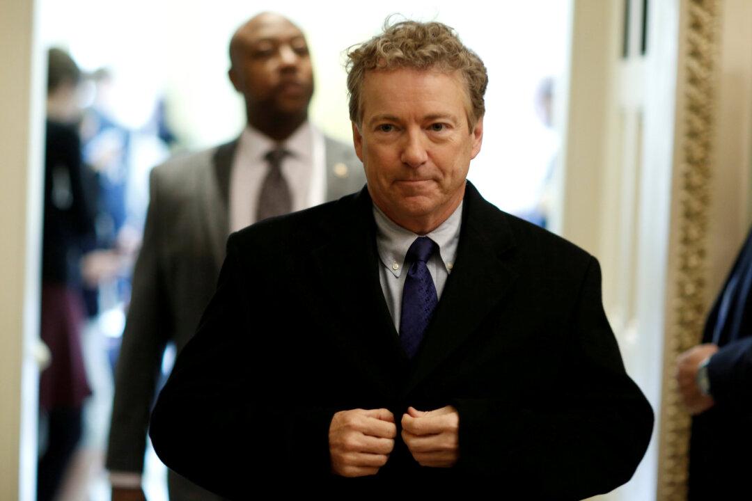 Rand Paul Has Surgery to Remove Part of His Lung Damaged in 2017 Assault