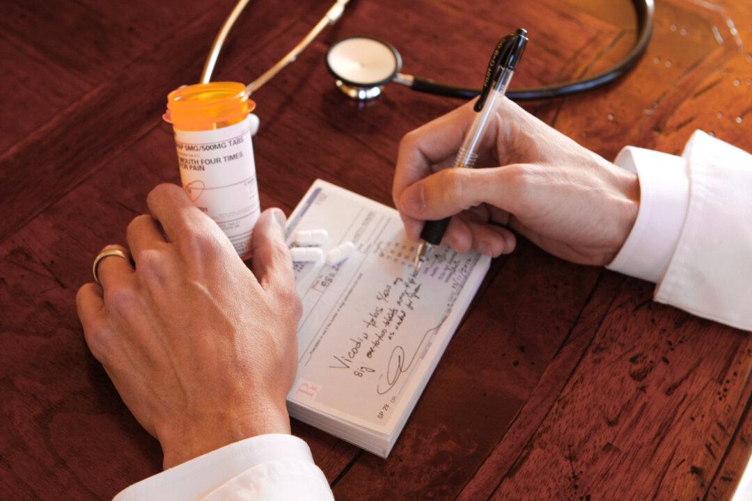 Opioid After Dental Work Ups Entire Family’s Risk of Overdose