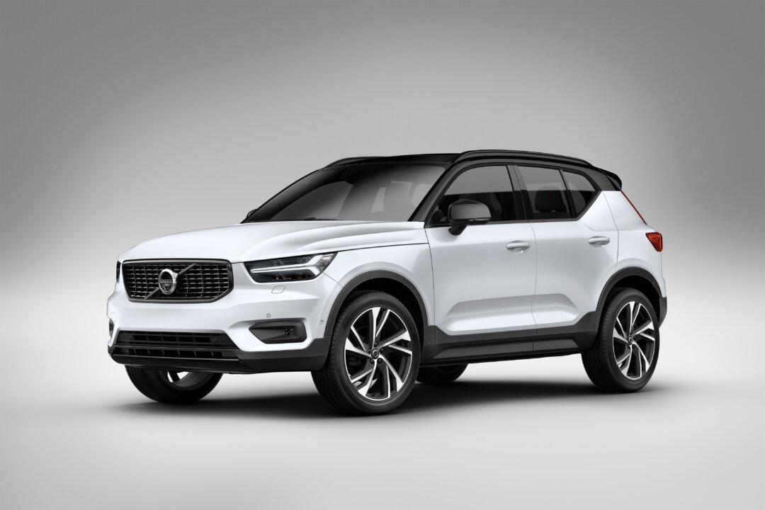 2019 Volvo XC40 T5 AWD R-Design