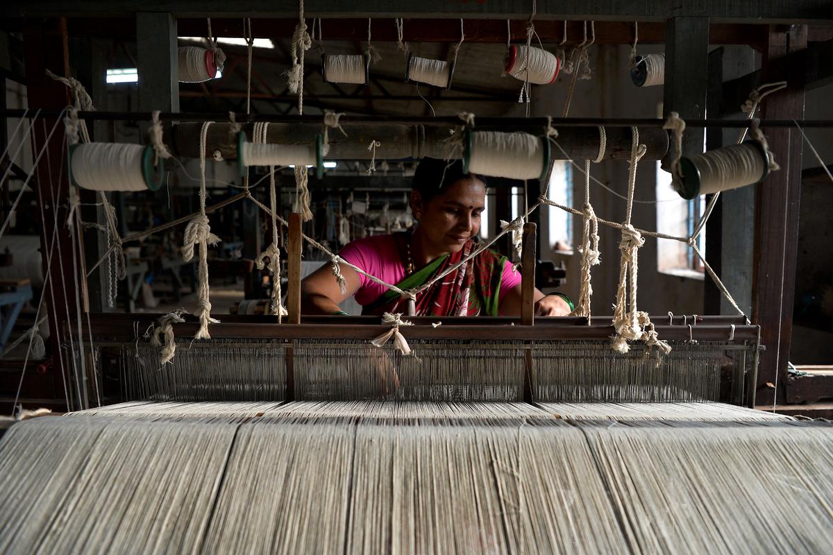 India Boosts Tariffs to Protect Local Textile Makers From Cheap Chinese Imports