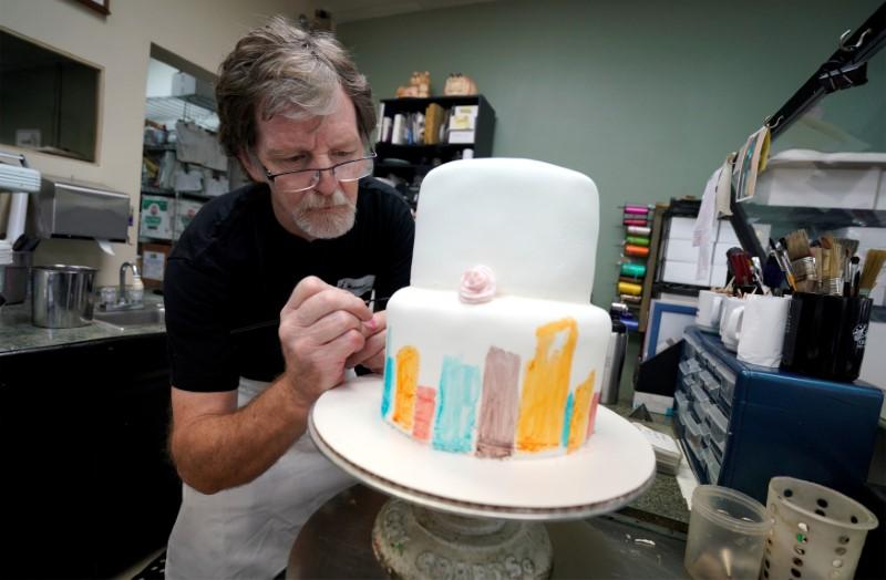 Colorado Appeals Court Rules Against Baker in Case Over Gender-Transition Cake