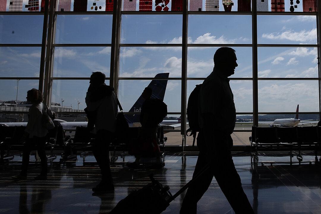 Equipment Failure Caused Reagan Airport Blackout