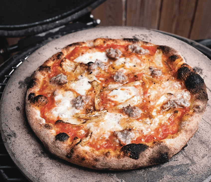 Kamado-Grilled Neapolitan Pizza