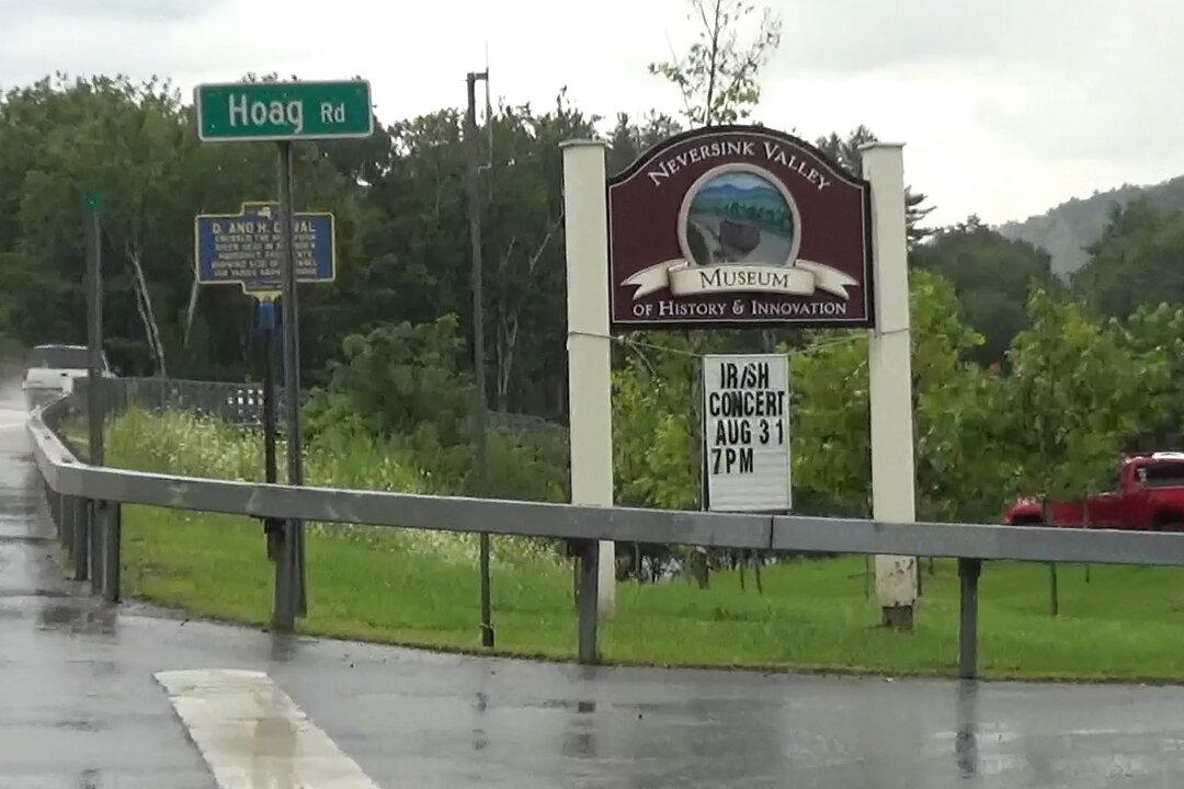 Orange County Man and 2 Children Have Gone Missing on Neversink River