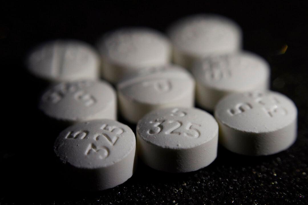 Drugmaker Endo Settles With New York State, Counties Over Opioids