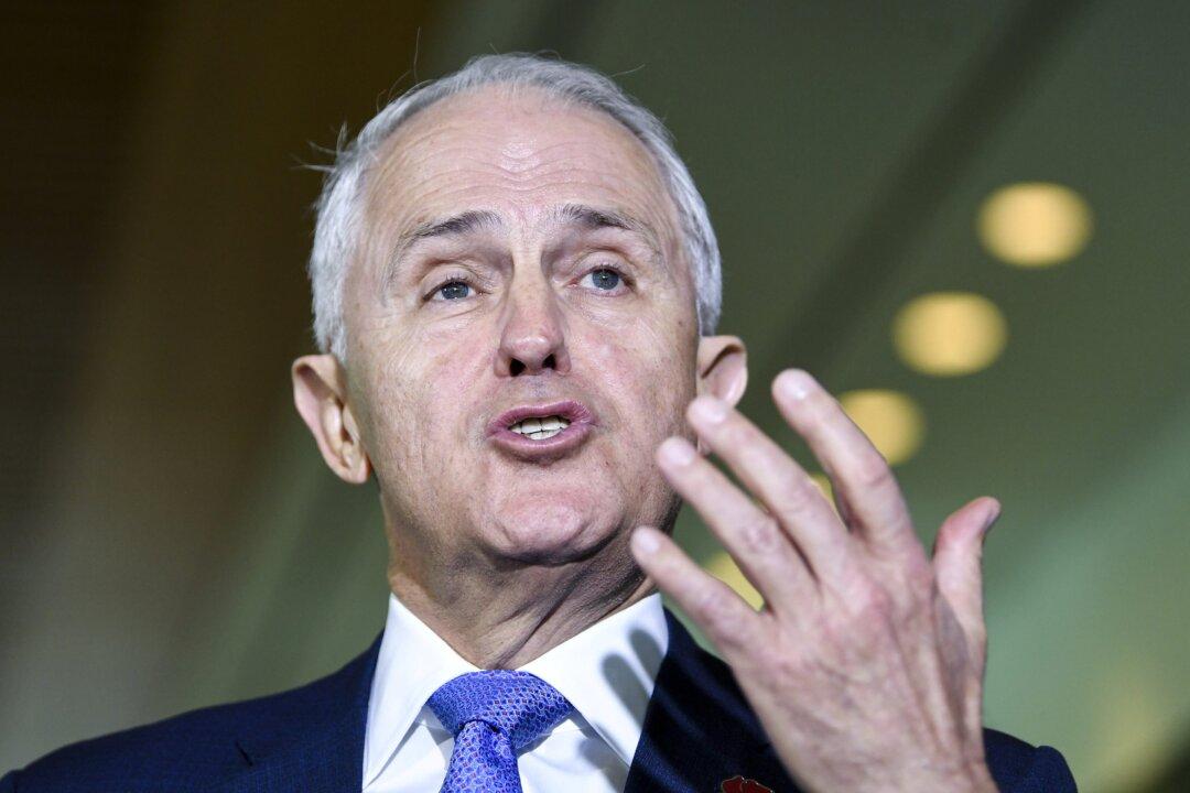 Malcolm Turnbull Pleased Trump Is Making 5G Technology a Top Priority