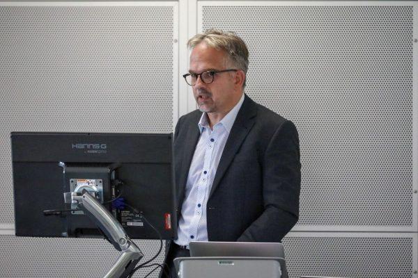 Dr. David Nicholl announces he is looking for tissues to pioneer DNA testing of plastinated tissues at Sandwell General Hospital in England, on Aug. 21, 2018. (Simon Gross/Epoch Times)
