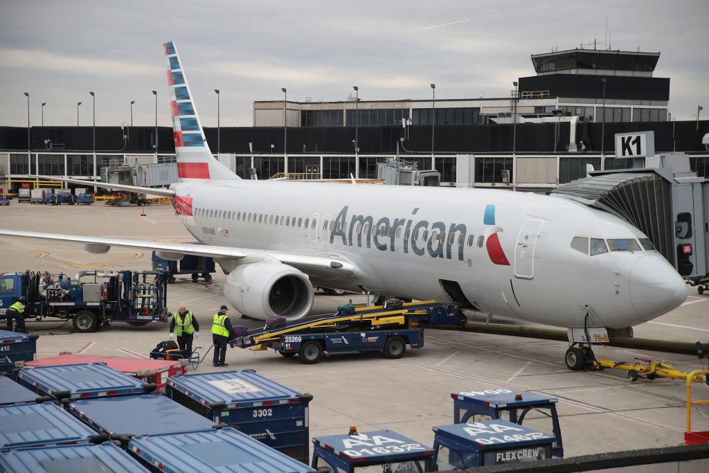 American Airlines Apologizes After Booting Mother and Tot With Dry Skin Condition