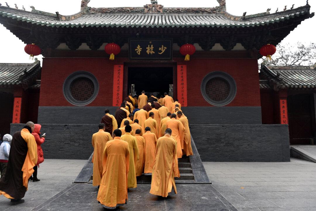 Shaolin Temple Raises National Flag in High-Profile Ceremony, Signaling Beijing Control